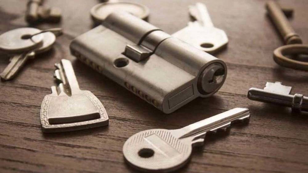 کلید سازی شبانه روزی ایمن قفل